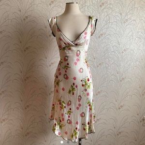 Betsey johnson floral strawberry 100% silk dress